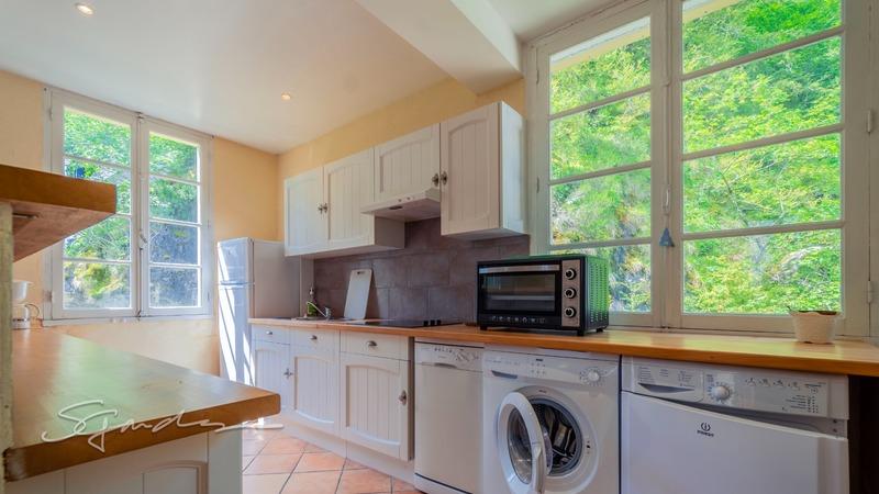 Appartement - 83 m² - 3 pièces