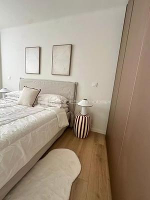 Appartement - 88 m² - 5 pièces