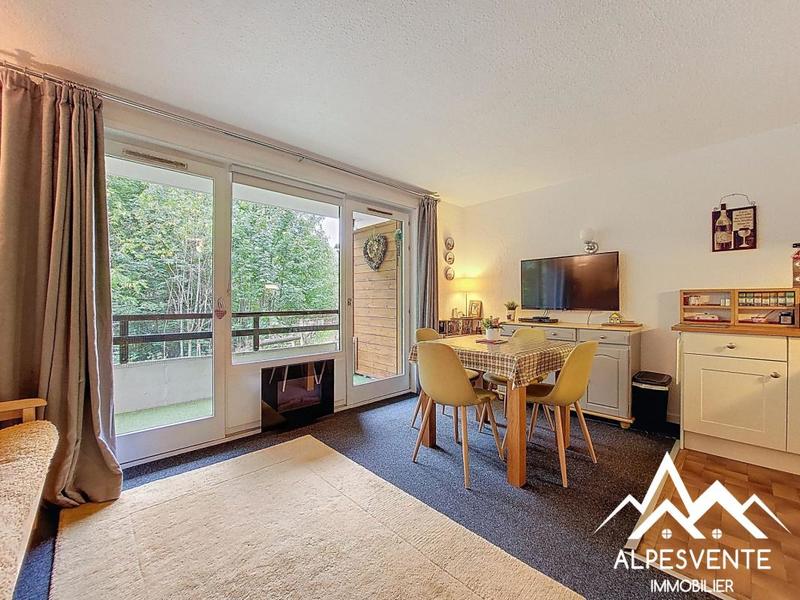 Studio - 27 m² - 1 pièce