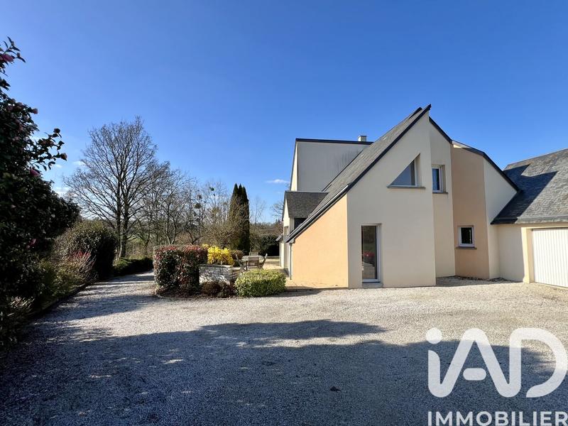 Maison de maîtres - 144 m² - 6 pièces