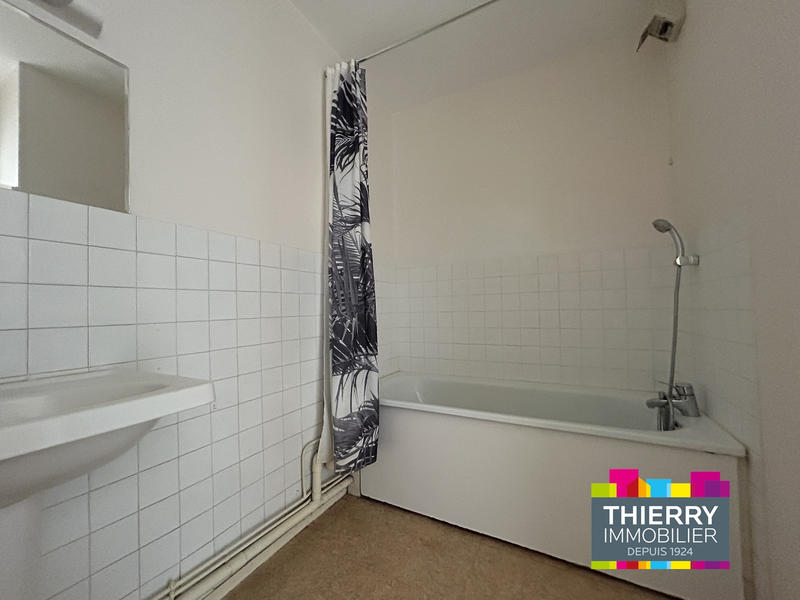 Appartement - 81 m² - 4 pièces