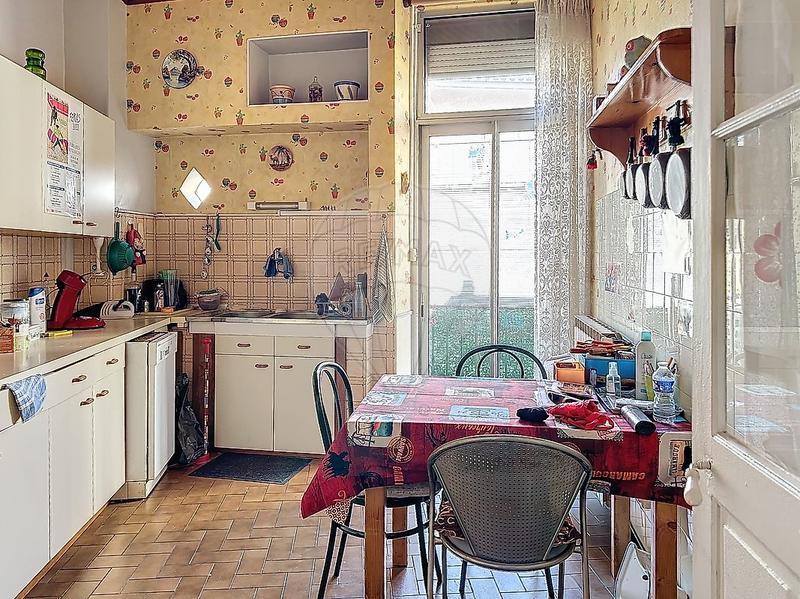 Maison - 98 m² - 5 pièces