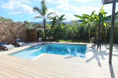 Maison - 104 m² - 4 pièces