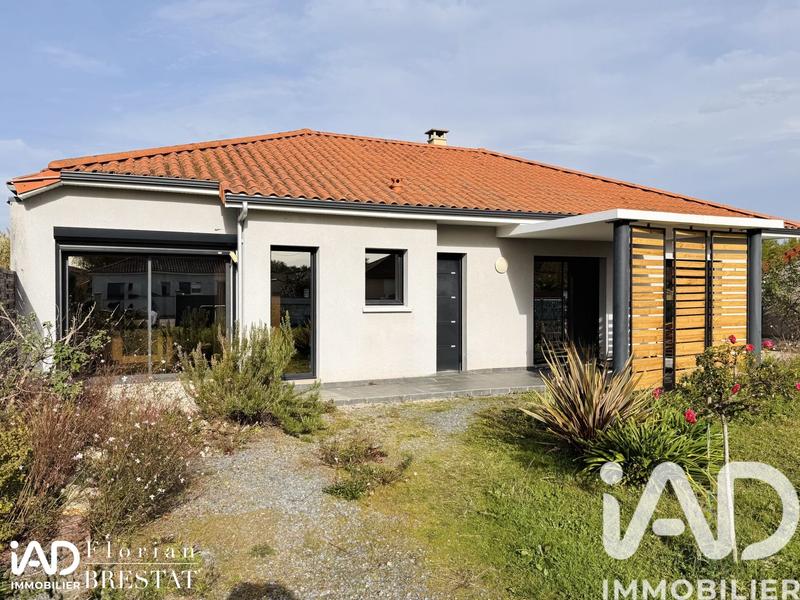 Maison - 118 m² - 4 pièces