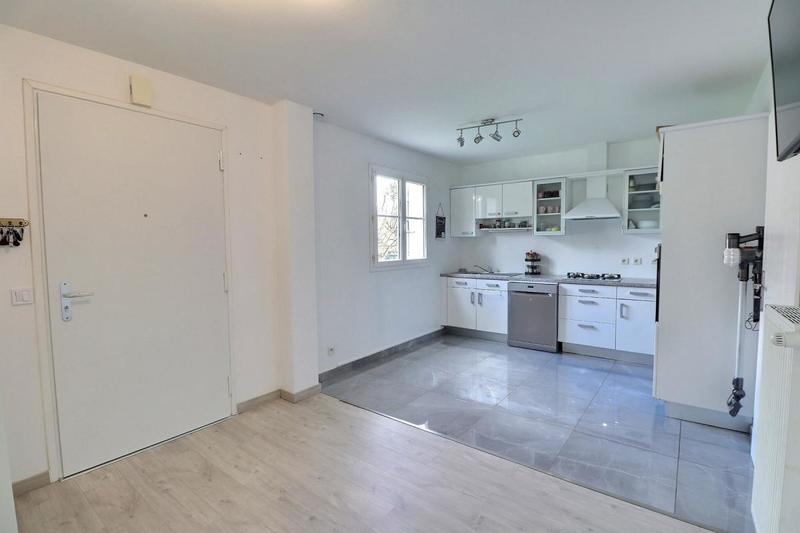 Maison - 101 m² - 5 pièces