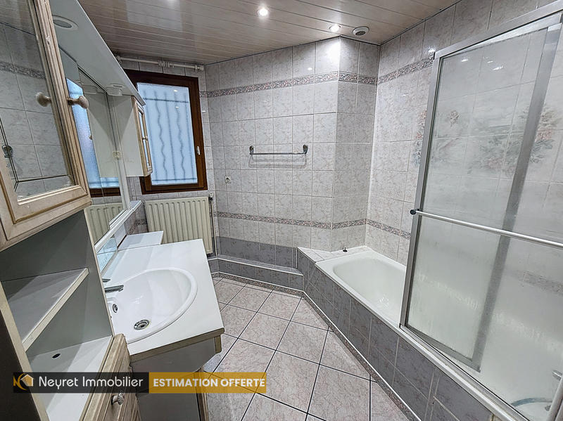 Maison - 109 m² - 6 pièces