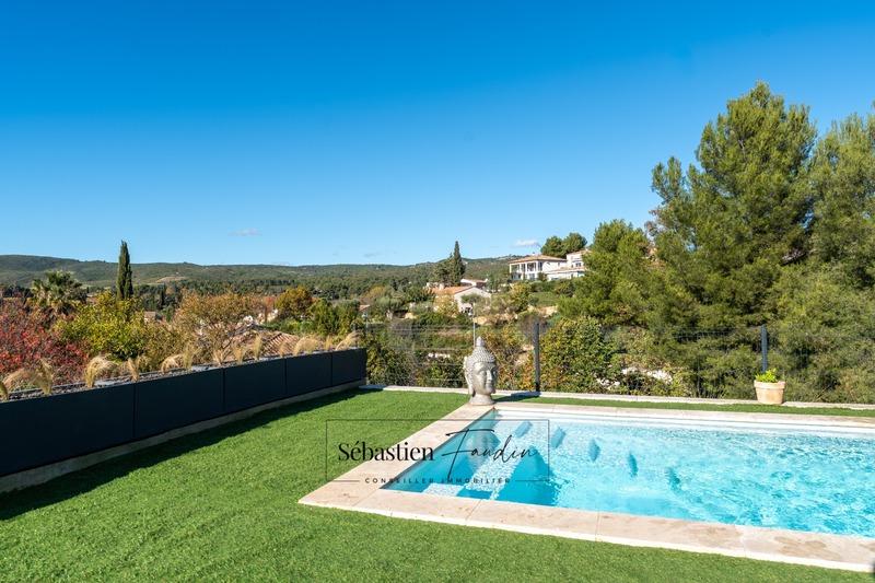 Maison - 125 m² - 6 pièces