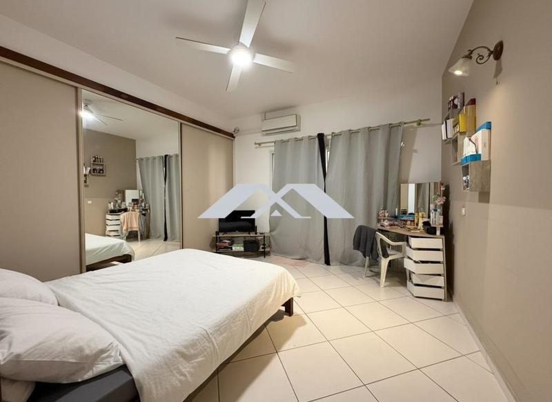 Maison ancienne - 300 m² - 10 pièces