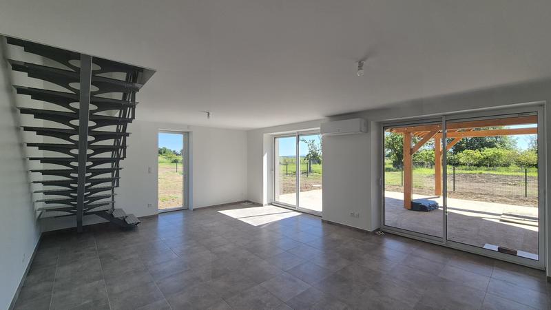 Maison - 140 m² - 6 pièces