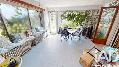 Maison - 190 m² - 9 pièces