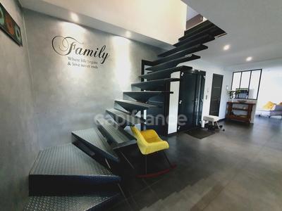 Maison - 160 m² - 6 pièces