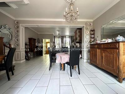 Maison - 129 m² - 5 pièces