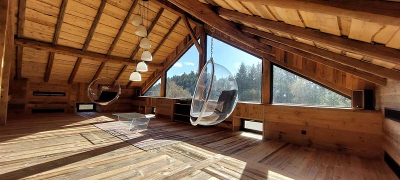 Maison - 255 m² - 8 pièces