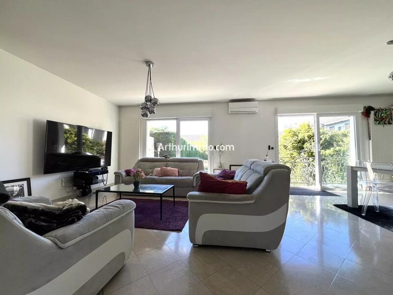 Maison - 122 m² - 5 pièces