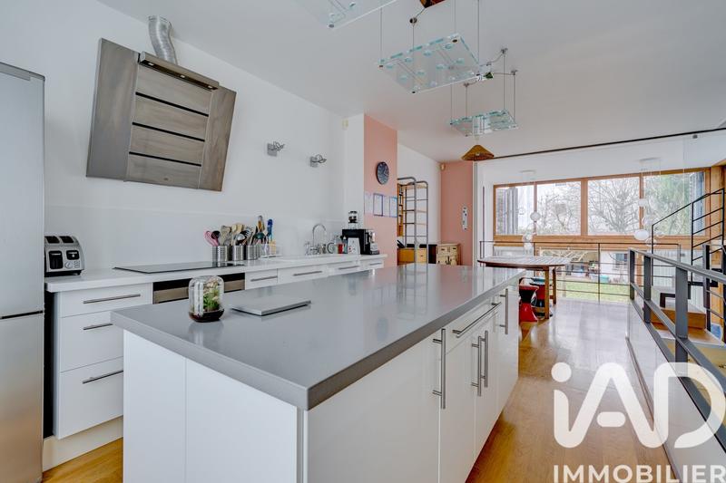 Maison - 108 m² - 5 pièces