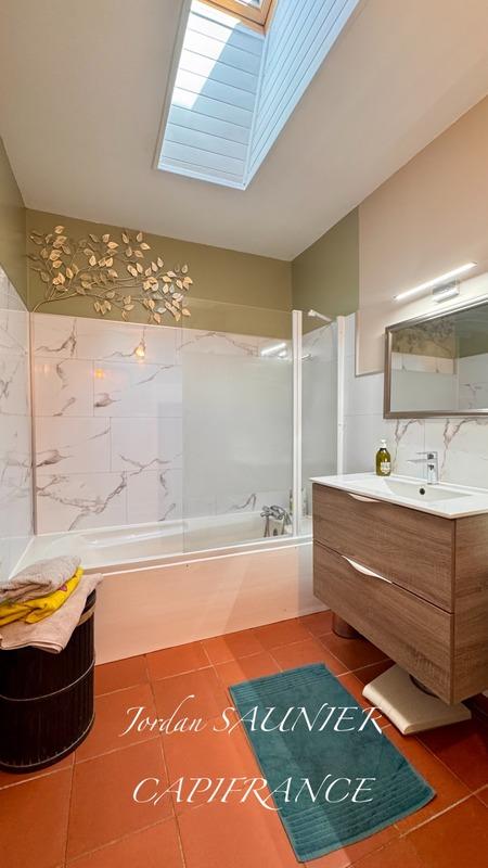 Maison - 130 m² - 7 pièces