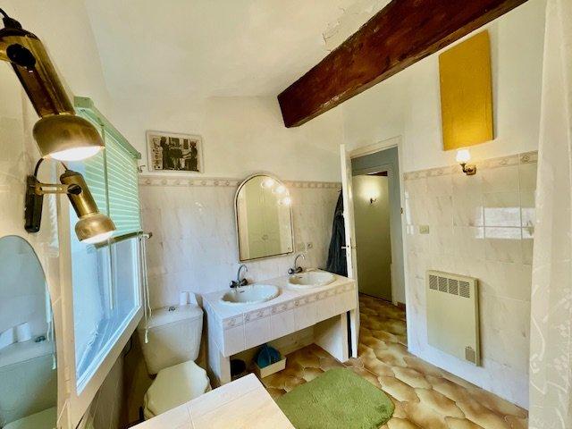 Maison de maîtres - 1 200 m² - 7 pièces