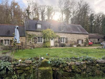 Moulin - 130 m² - 7 pièces