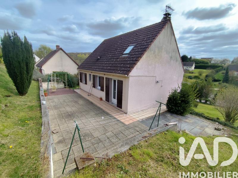 Maison - 111 m² - 7 pièces