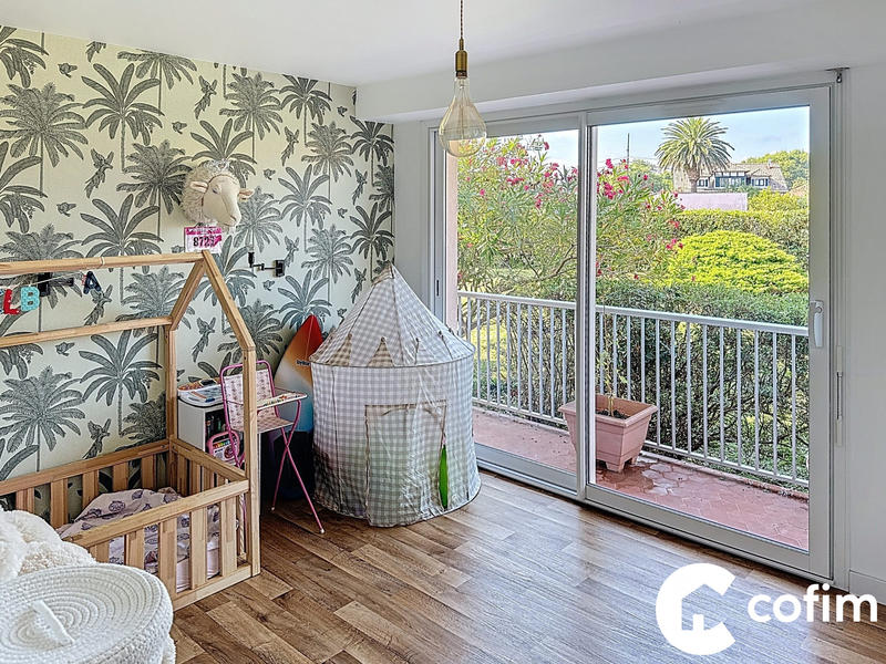 Appartement - 83 m² - 3 pièces