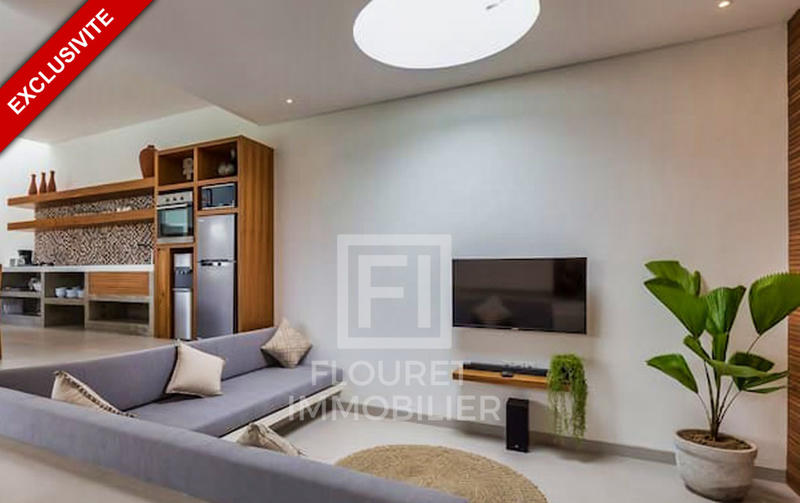 Propriété - 220 m² - 8 pièces