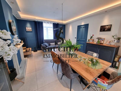 Maison - 188 m² - 7 pièces