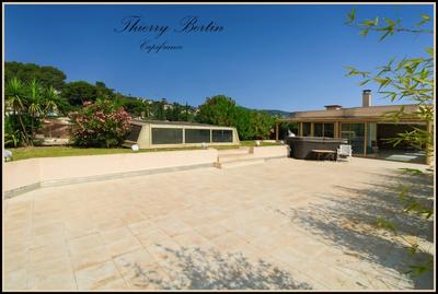 Appartement - 120 m² - 4 pièces