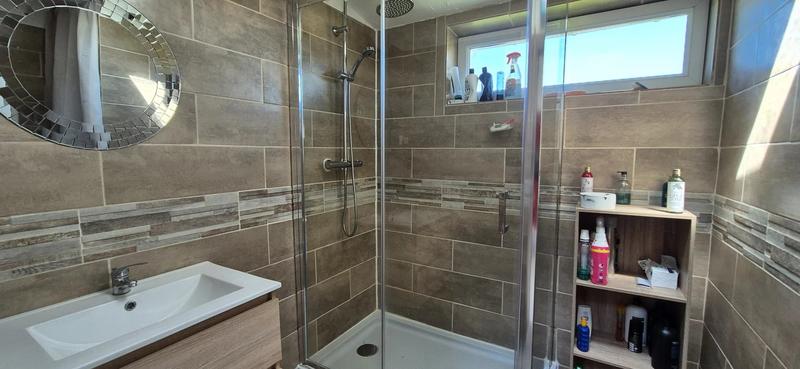 Maison - 186 m² - 5 pièces