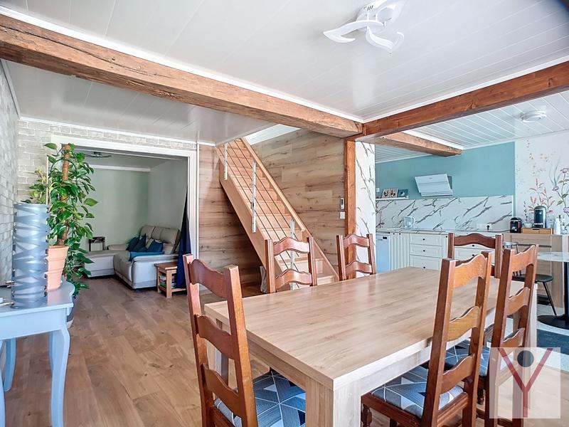 Maison - 103 m² - 4 pièces