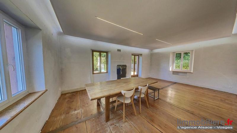 Maison ancienne - 250 m² - 8 pièces