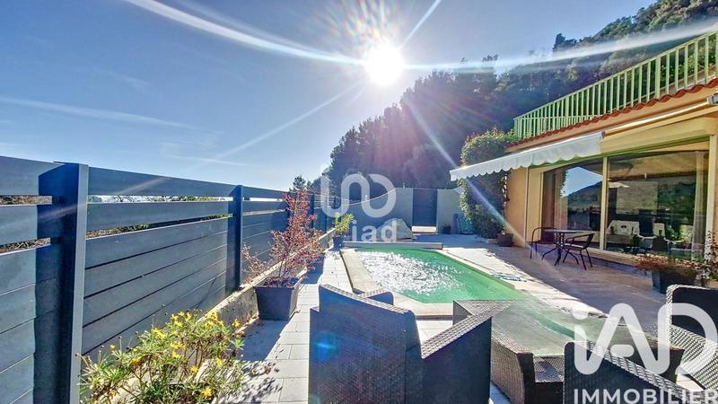 Maison - 141 m² - 6 pièces