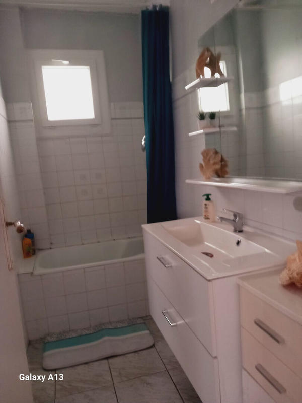 Maison - 180 m² - 9 pièces