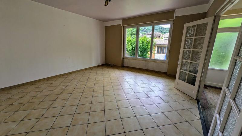 Maison - 208 m² - 5 pièces