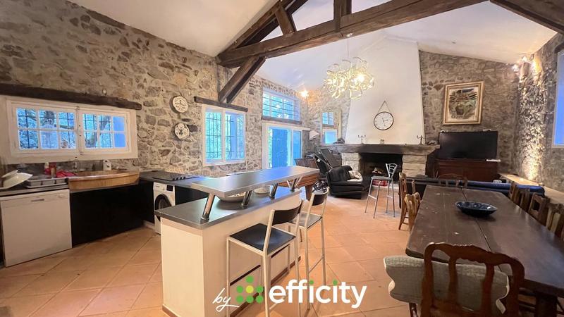 Maison - 130 m² - 4 pièces