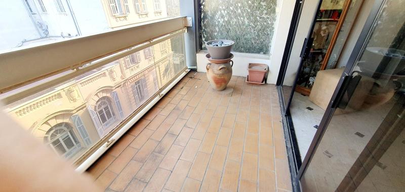 Appartement - 61 m² - 2 pièces