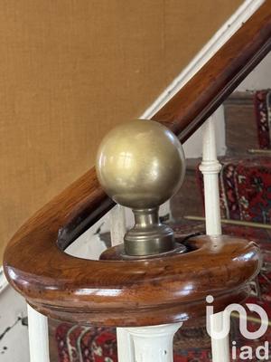 Maison - 207 m² - 7 pièces