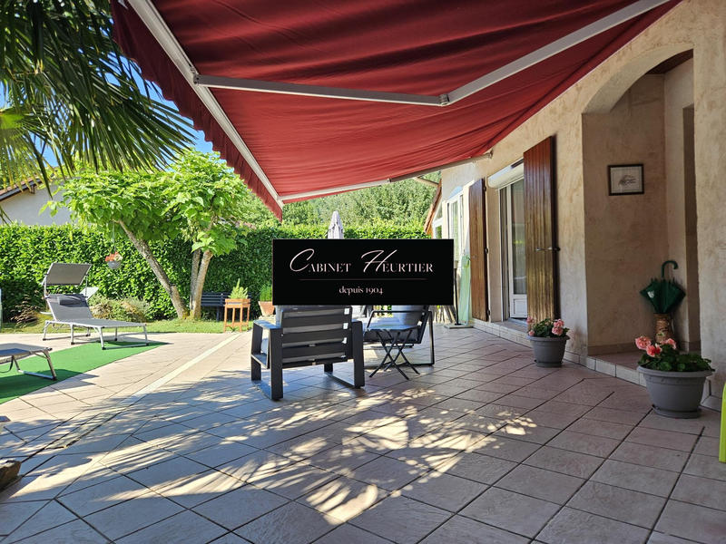 Maison - 141 m² - 7 pièces