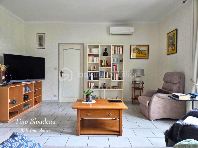 Maison - 200 m² - 9 pièces