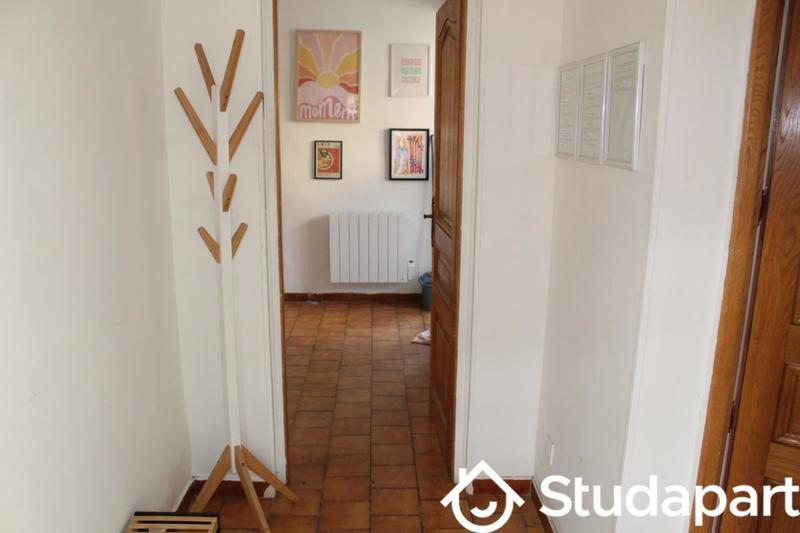 Chambre - 18 m² - 1 pièce