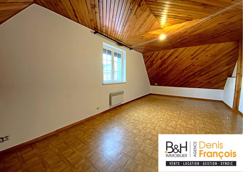 Maison traditionnelle - 113 m² - 5 pièces