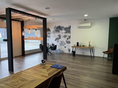 Bureau - 63 m² - 2 pièces