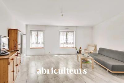 Appartement - 87 m² - 4 pièces