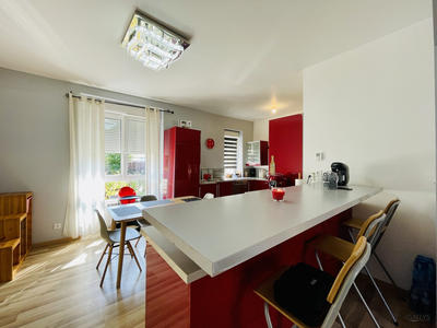 Maison - 88 m² - 4 pièces