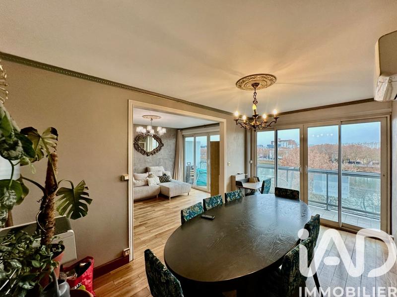 Appartement - 93 m² - 4 pièces