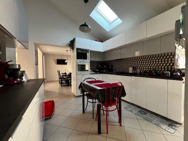 Maison - 124 m² - 5 pièces