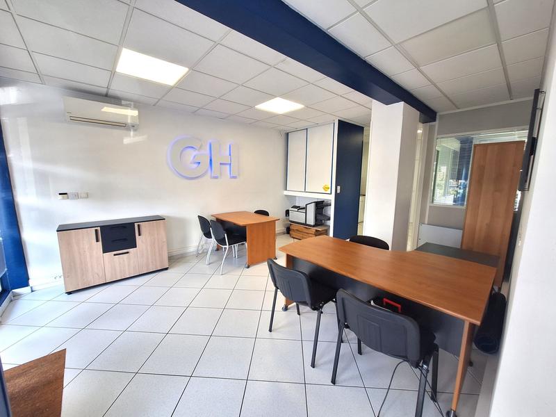 Local commercial - 47 m² - 3 pièces