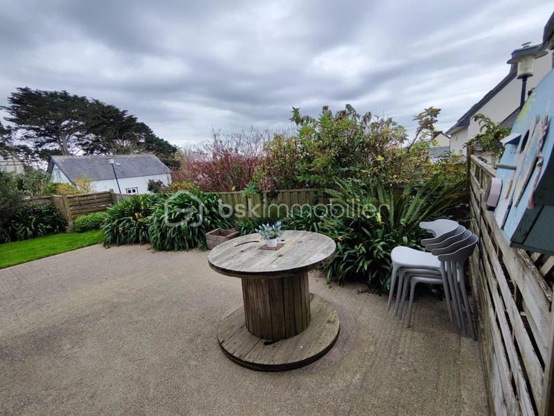 Maison - 141 m² - 7 pièces