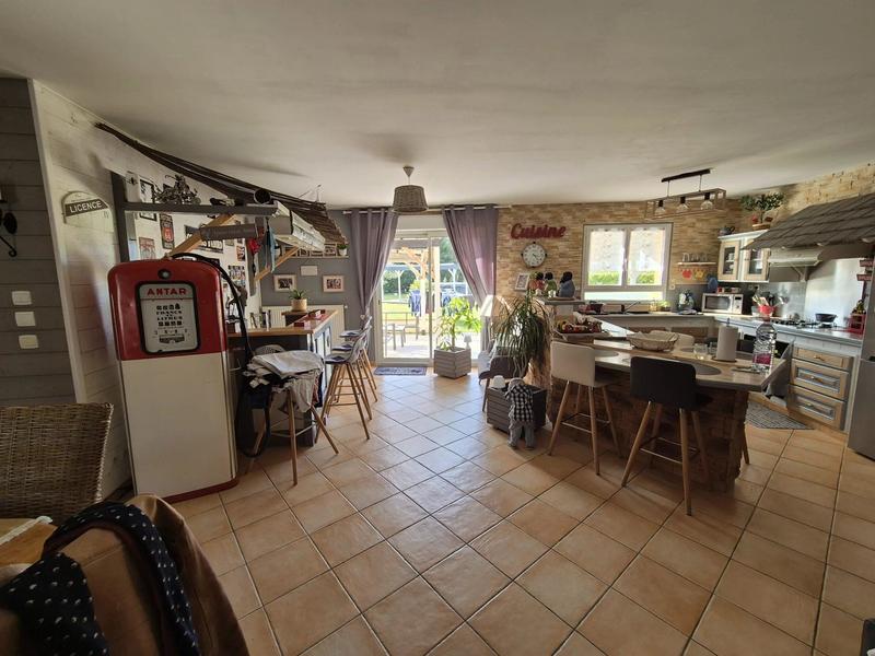 Maison - 154 m² - 7 pièces