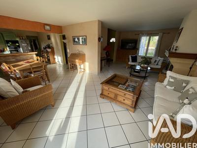 Maison - 146 m² - 7 pièces