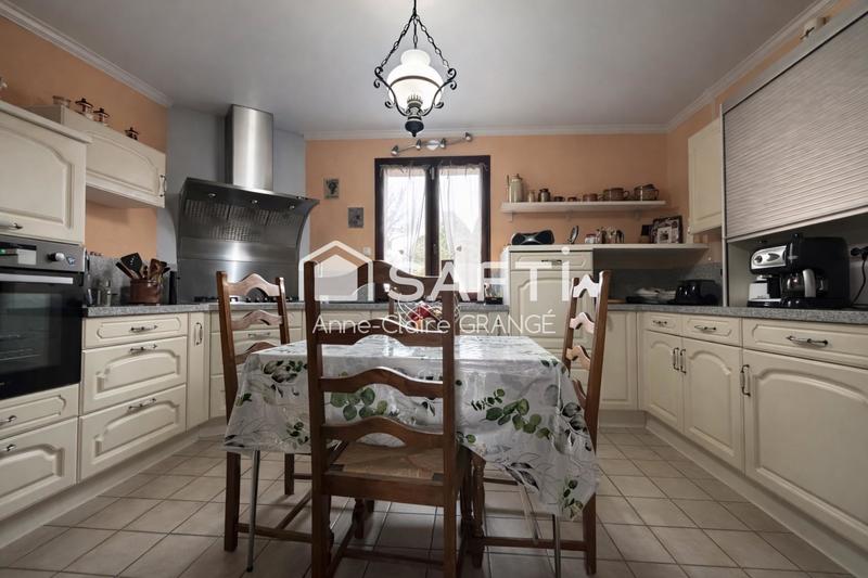 Maison - 91 m² - 5 pièces